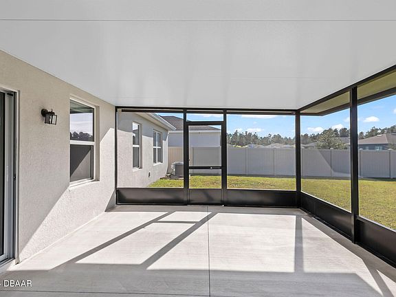 4th image of 201 Eagle Harbor Way