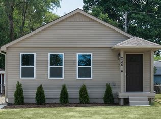 22616 Petersburg Ave, Eastpointe, MI