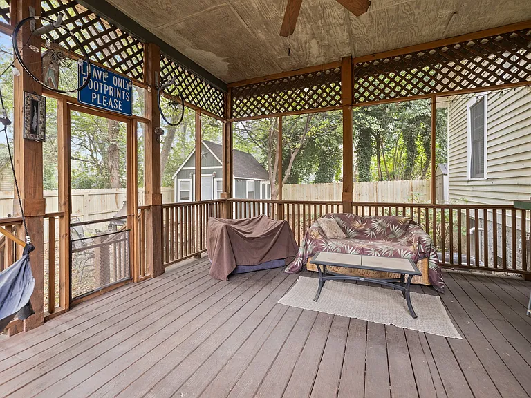 1415 Hamorton Pl — Photo 4