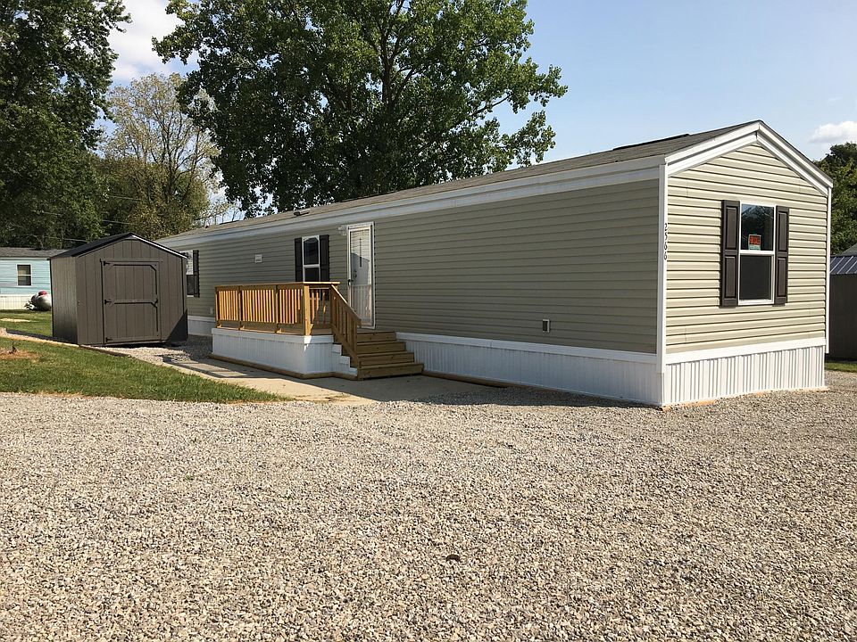 1st image of 2566 Roseview Dr #2566
