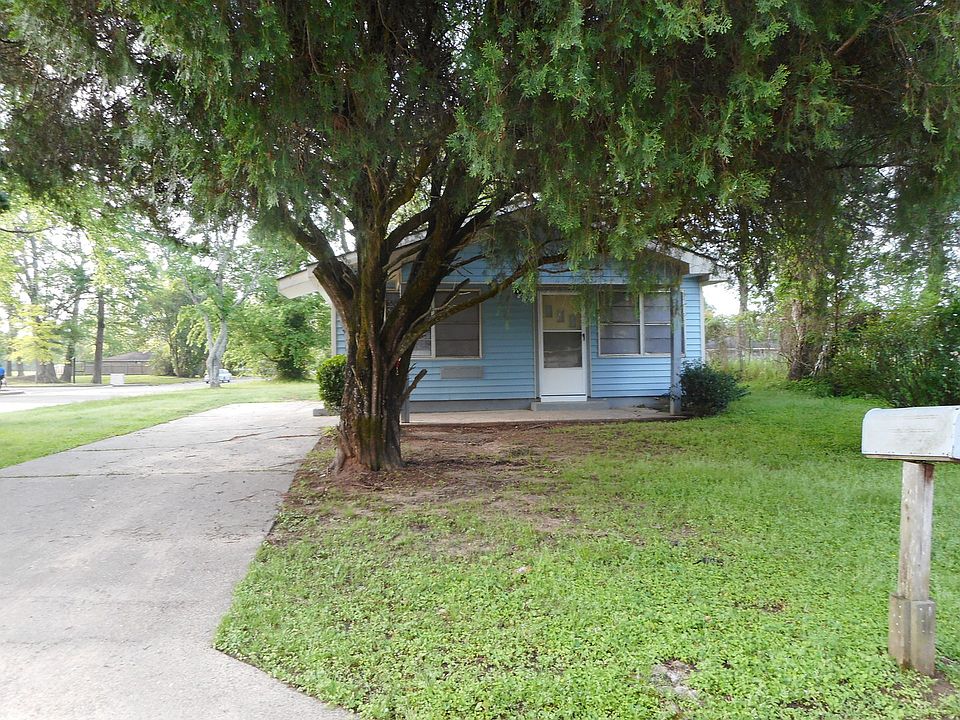 1st image of 701 Avoyelles Dr