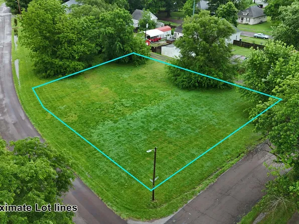 2200 E Gould, Sedalia, MO 65301