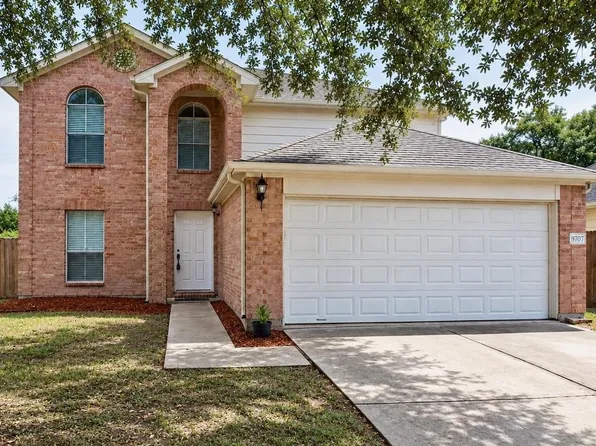 9707 Royal Crest Way, Houston, TX 77083