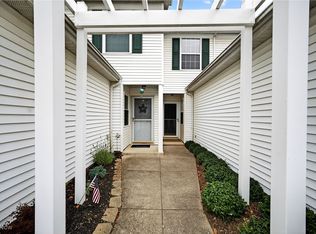 6710 Woodruff Ct, Cleveland, OH 44130