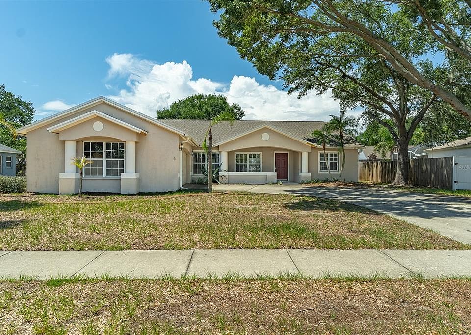 1st image of 10419 CRESTFIELD DRIVE
