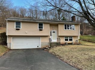 229 Main St, Farmington, CT 06032