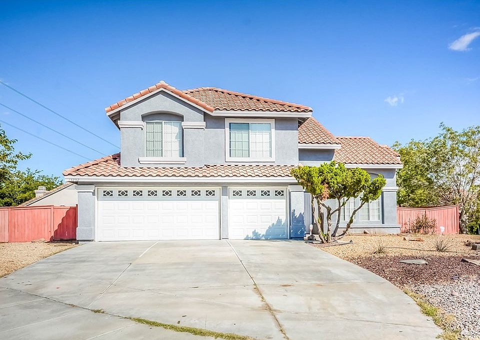 1st image of 13252 Paradise Ct
