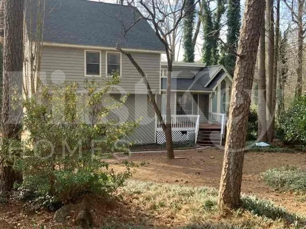 4315 Cary Dr, Snellville, GA 30039