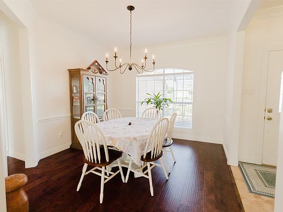 3rd image of 1503 S College Ave