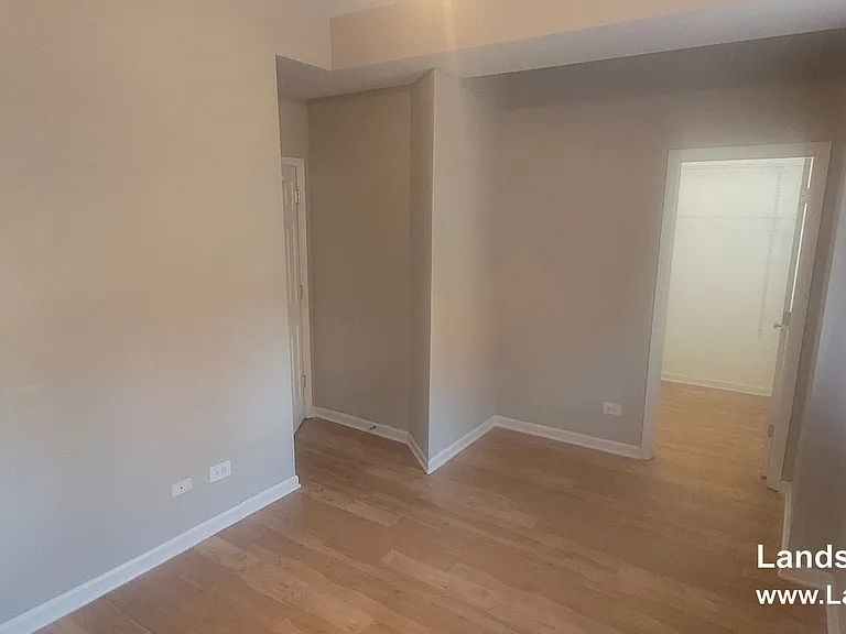 3745 W Argyle St #1 — Photo 17