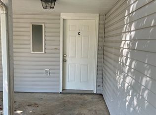 609 Rolling Hills Dr APT C, Tahlequah, OK 74464