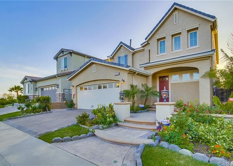 2nd image of 20828 Sorrento Ln