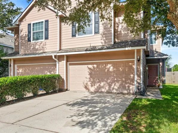 417 Folk Crest Ln, Dickinson, TX 77539