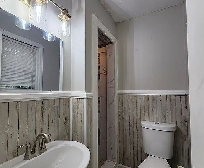 502 S Emerson St — Photo 13