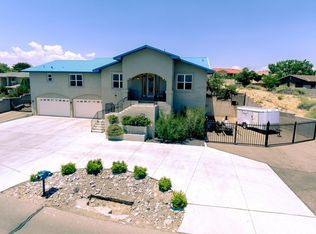 1118 Valley View Dr SW, Los Lunas, NM 87031