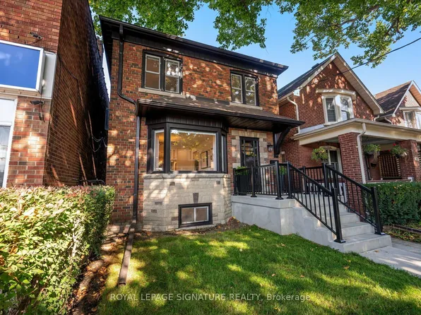 193 6th St, Toronto, ON M8V 3A6