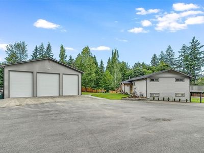 18121 10th Street Ct E, Lake Tapps, WA, 98391