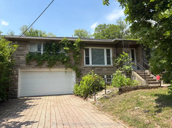 36 Forest Wood, Toronto, ON M5N 2V9