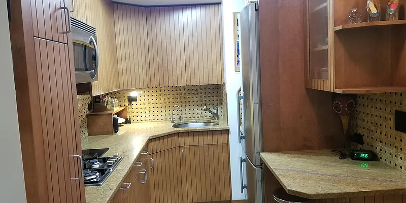 Sold by Thrasher Real Estate | media 19