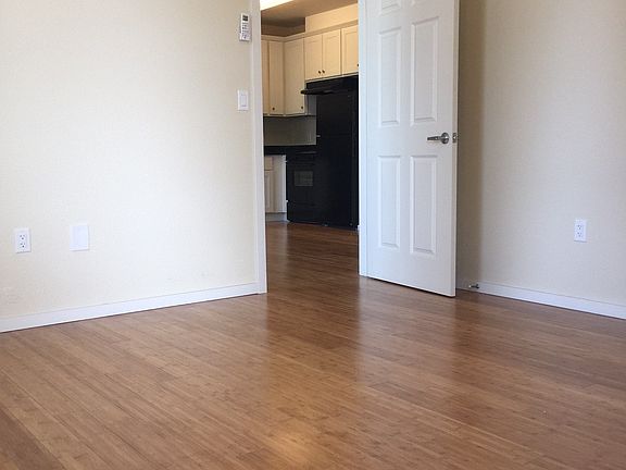 5th image of 1111 Ocean St Unit 205