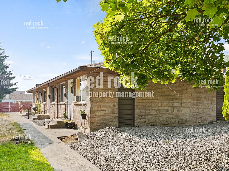 2422 E Diamond Ave #1 — Photo 10