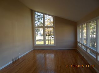 1850 Southland Ave, Highland Park, IL 60035