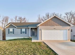 225 Conrad Cir, Truesdale, MO 63380
