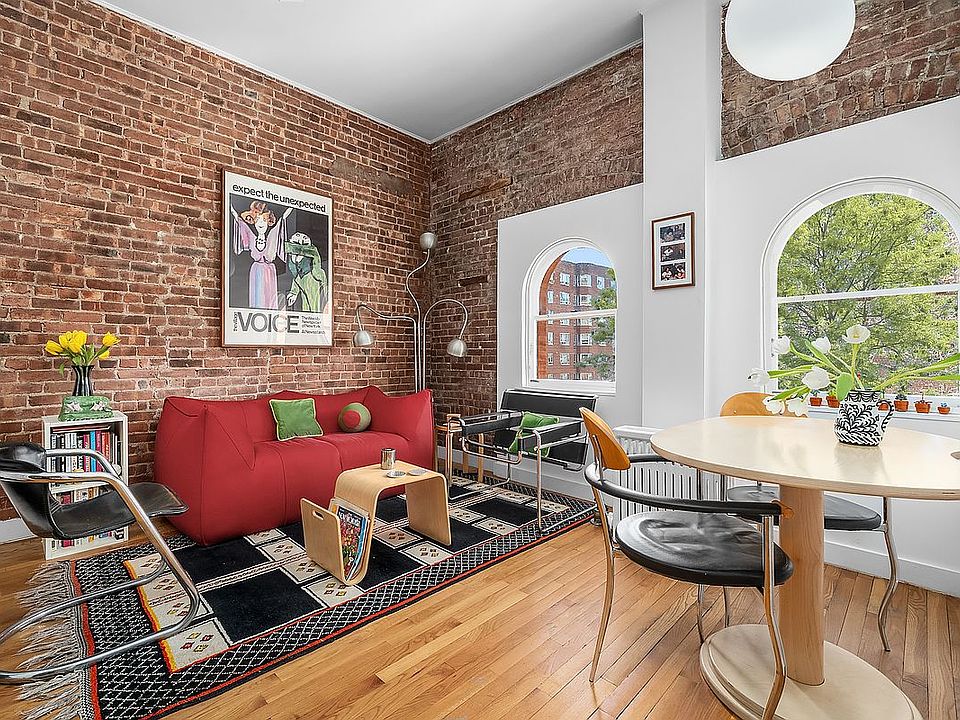 1st image of 115 8th Ave APT 9