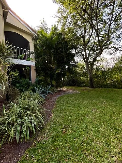 Building Photo - 815 W Boynton Beach Blvd #14106