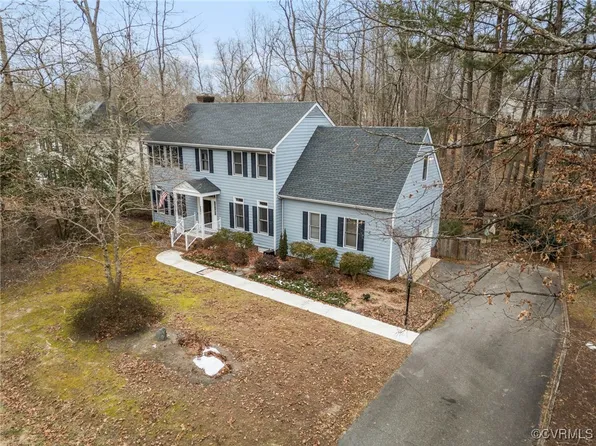4504 Stoney Creek Pkwy, Chester, VA 23831