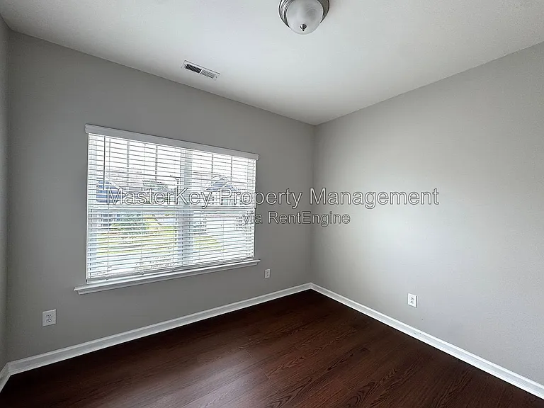 6821 Resting Grove Rd — Photo 18
