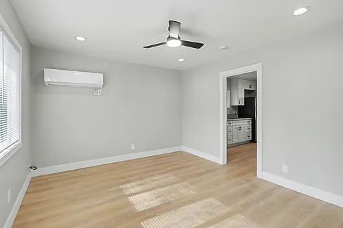 2725 I St #A Photo 1