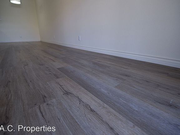 4th image of 7550 Jordan Ave #110