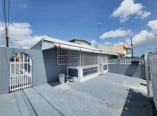 Paseo De Bayamon Street Alturas De Bayamon #127, Bayamon, PR 00956