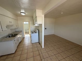 311 E McElhany Ave, Santa Maria, CA 93454