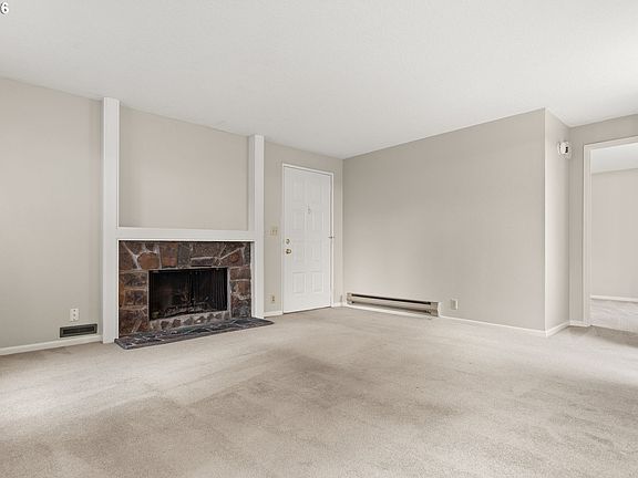 5th image of 14720 SW Grayling Ln