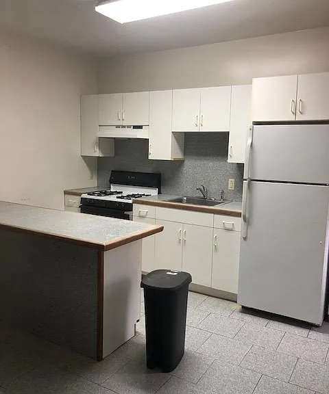 313 Preakness Ave #4 — Photo 5