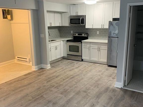 2nd image of 26 Fieldstone Dr APT 3A