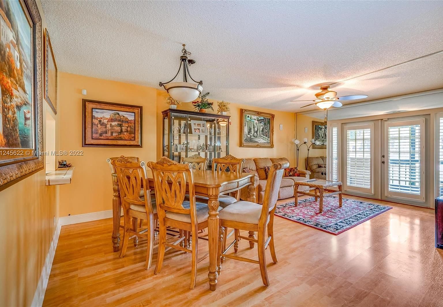 ｶｳﾁｿﾌｧ(No:1245622)