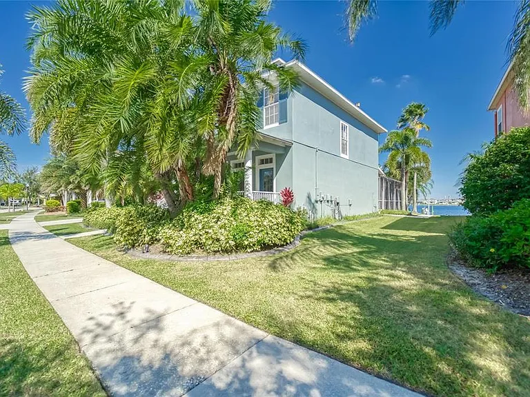 5225 Brighton Shore Dr — Photo 3