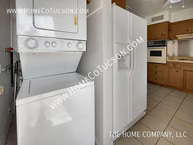 3238 E Hawthorne St — Photo 19