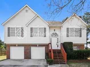 1375 Wimbleton Cv, Hampton, GA 30228