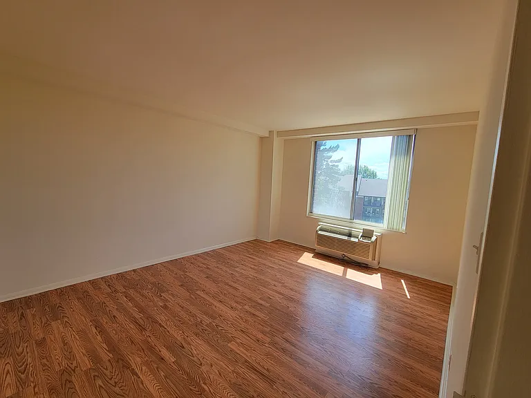9701 Fields Rd #407-1 — Photo 7