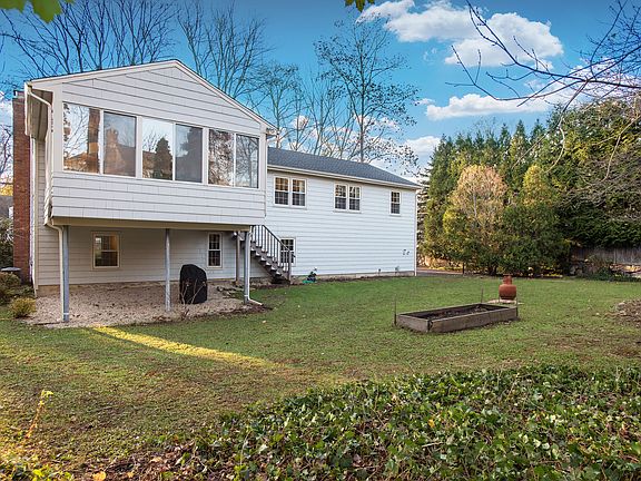 220 Old Stamford Road