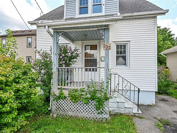 4th image of 232 Cedar St