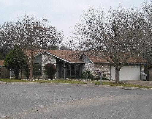 1st image of 1072 SPRING HILL DR