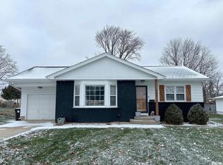 757 E Monroe St, Morton, IL 61550