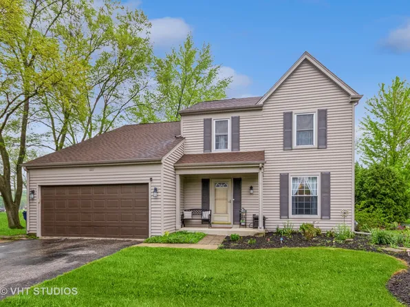 1227 Springdale Cir, Naperville, IL 60564