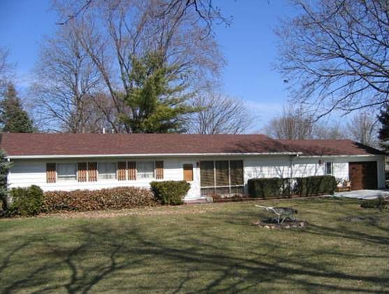 1st image of 704 Tomahawk Dr