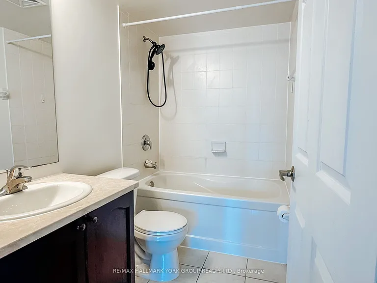 35 Hollywood Ave #2109 — Photo 7